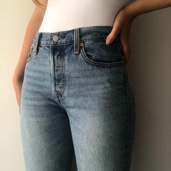 Aritzia, Levi’s wedgie icon jeans - high waisted - Picture 6 of 10